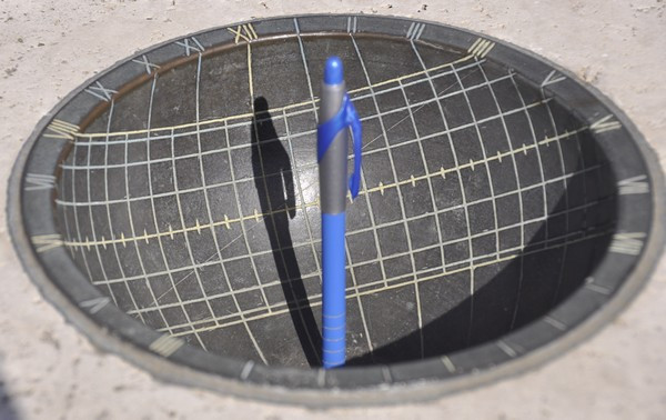 Aquincum, Great dwelling, Sundial (with a modern gnomon)