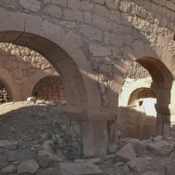 Suq al-Awty, Church, Arches