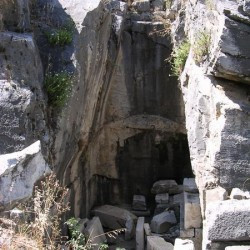 Belevi, Mausoleum, Chamber