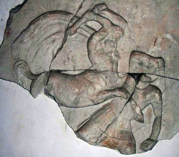 Belevi, Mausoleum, Frieze of a centauromachy