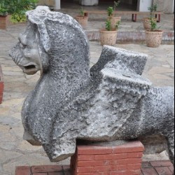 Belevi, Mausoleum, lion