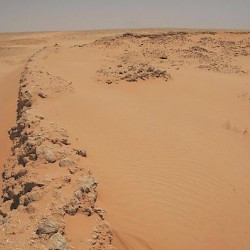 Bu Njem, Southeastern wall
