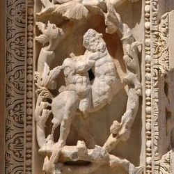 Lepcis, Severan Basilica, Column of Hercules, Hercules and a centaur