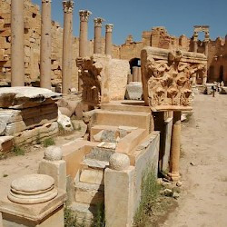 Lepcis, Severan Basilica, Pulpit