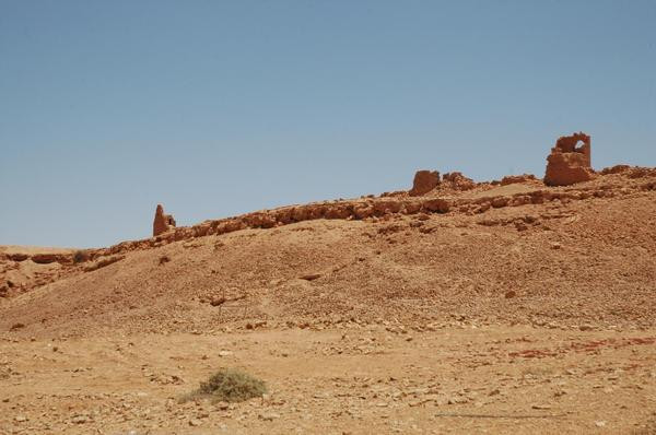 Gheriat el-Garbia, Towers 3, 2, and 1: impossible to approach