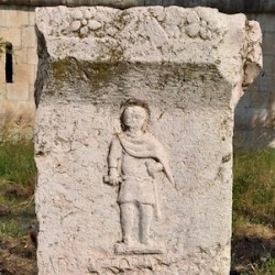 Apamea, Tombstone of Aelius Victor