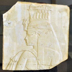 Queen Tije
