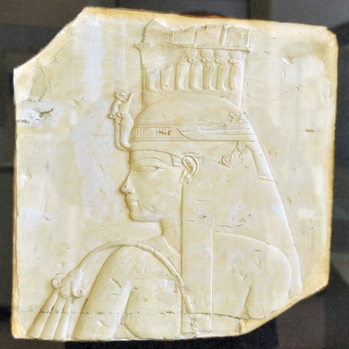 Queen Tije