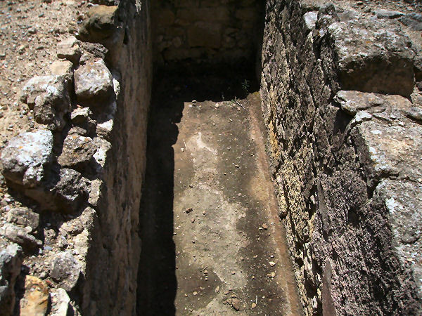 Ensérune, Roman cistern