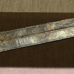 Ensérune, Celtic sword
