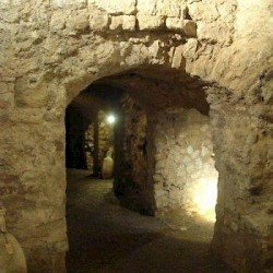 Narbo, Horrea