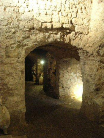Narbo, Horrea