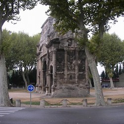 Orange, Arch from the east