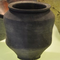 Bürgel, Cemetery, cup
