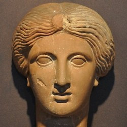 Olynthus, Clay portrait of a lady