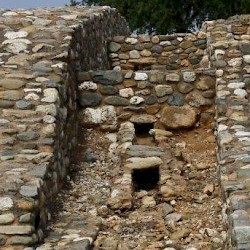 Olynthus, Sewer