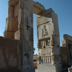 Persepolis, Hall of 100 Columns, Southeastern gate