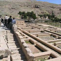 Persepolis, Southern storerooms, Staircase