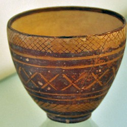 Tepe Sialk, Cup from the first millennium