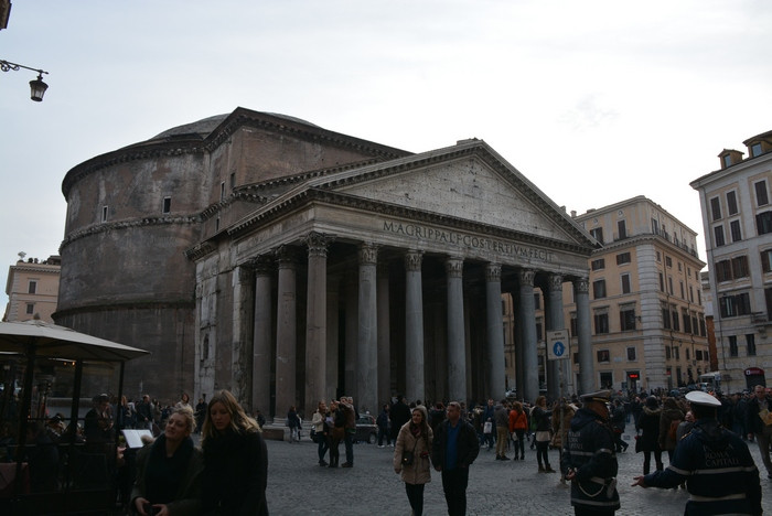 Rome, Pantheon, Façade