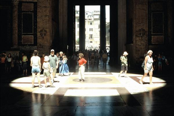 Rome, Pantheon, Sunlight on June 21