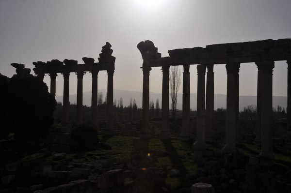 Baalbek, Bustan al-Khan