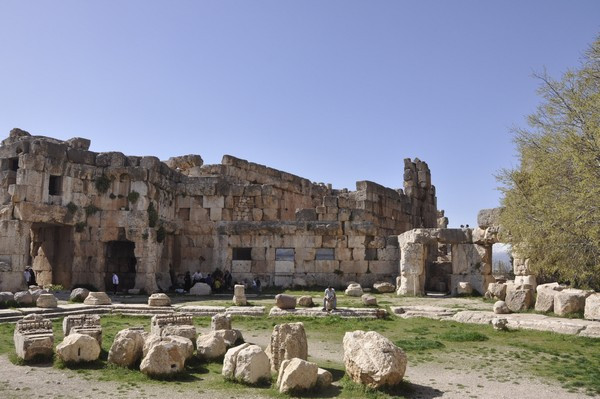 Baalbek, Temple of Jupiter, Panorama of the Hexagonal Court