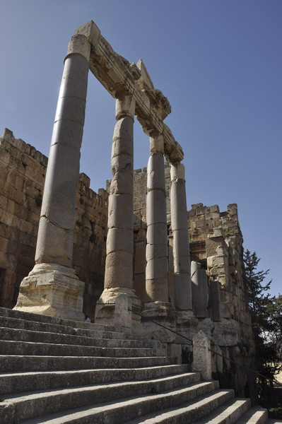 Baalbek, Temple of Jupiter, Propylaea