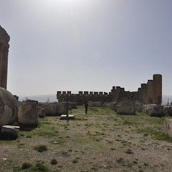 Baalbek, Temple of Jupiter, Shrine