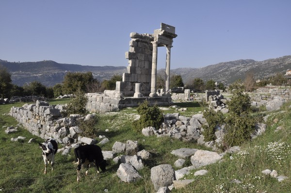 Machnaqa, Altar