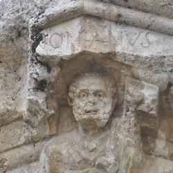 Qsarnaba, Nonianus