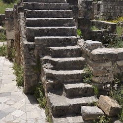Tyre, Al-Bass Cemetery, Church, stairs