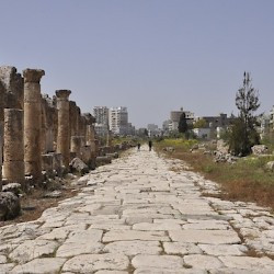 Tyre, Al-Bass Cemetery, cemetery road