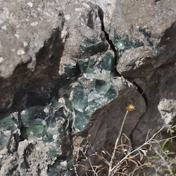 Tyre, City, Glass traces