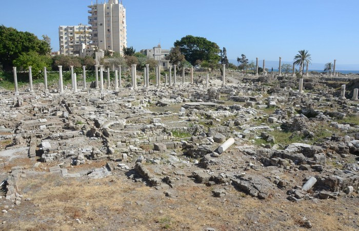 Tyre, City, Octagonal building from the northwest