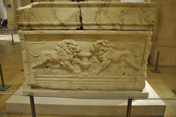 Tyre, Sarcophagus of Achilles: lions
