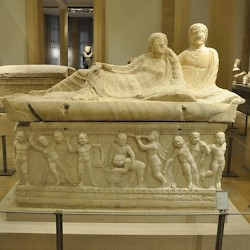 Tyre, Sarcophagus of the Drunken Cupids, front