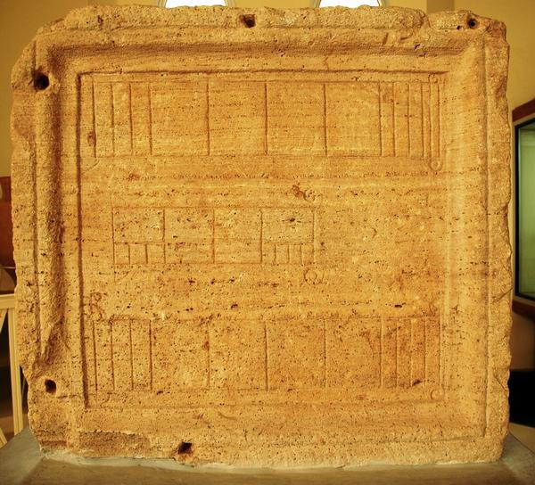 Lepcis Magna, Macellum, table with Punic and Roman measures