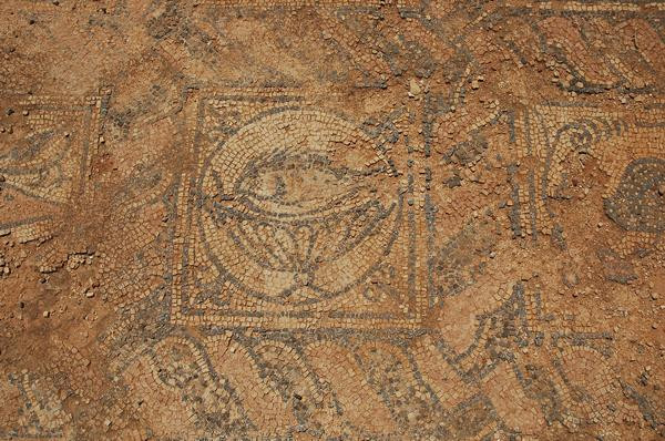 Taucheira, Palace Church, mosaic, fish