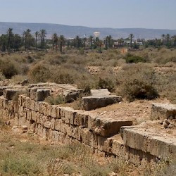 Taucheira, East Wall