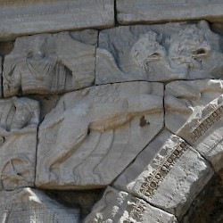 Oea, Arch of Marcus Aurelius, northwest, griffins left