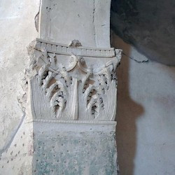 Villa Selene, Baths, Corinthian capital