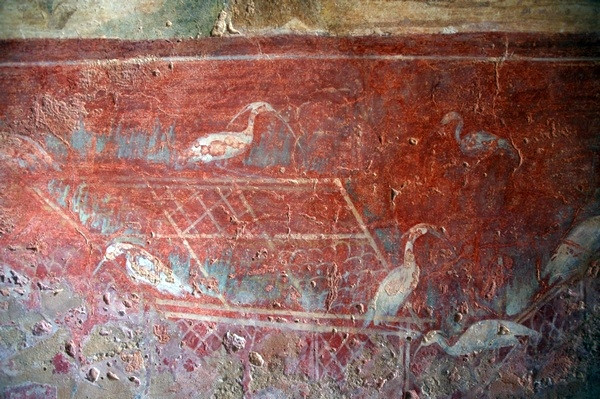 Villa Selene, Atrium, wall painting of birds and cages