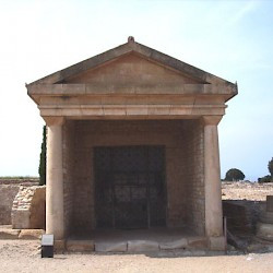 Emporiae, Roman town, forum, temple