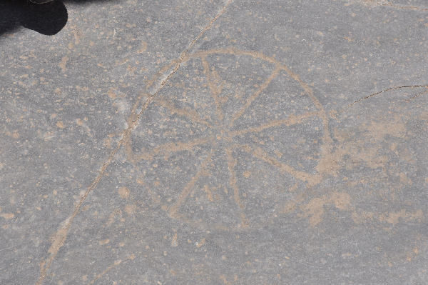 Didyma, Temple of Apollo, game cut in the floor