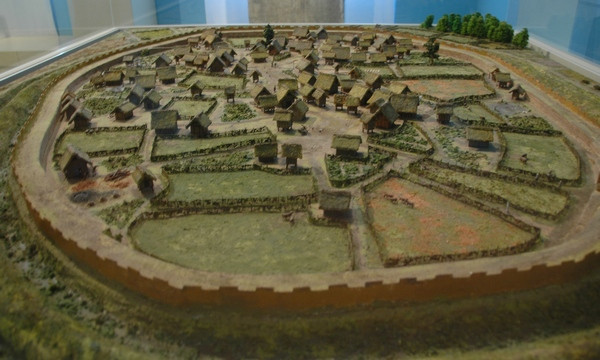 Model of the Eburonian settlement at Hambach-Niederzier, which was abandoned after the mid-first century BCE.