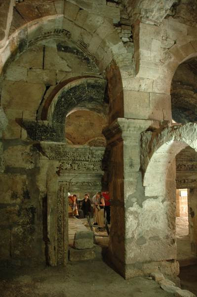 Nisibis, Church, left nave, interior