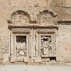 Nisibis, Church, right nave, windows
