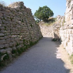 Troy VI, Eastern gate