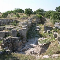 Troy VI-VII, South gate